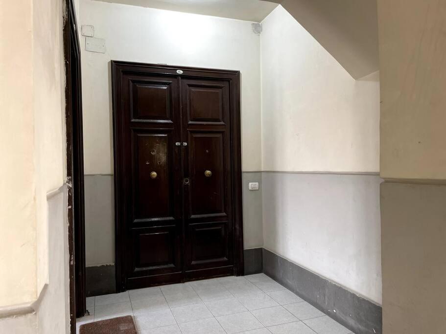 Apartment Attico Ascarelli Terrazzo Privato Metro Duomo Naples